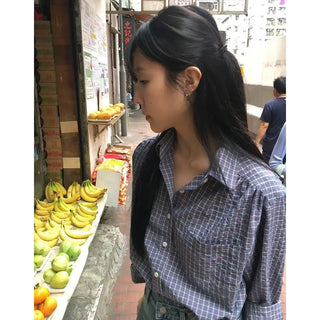 contrast plaid shirt