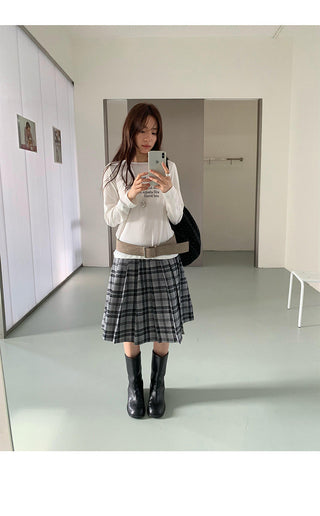 plaid pleated skirt
