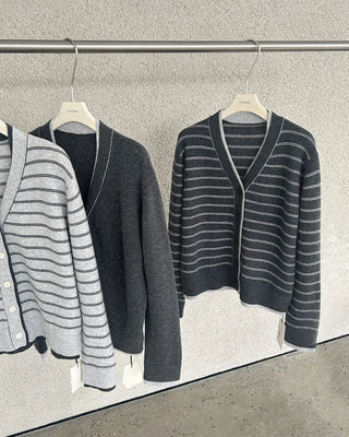 striped V-cardigan