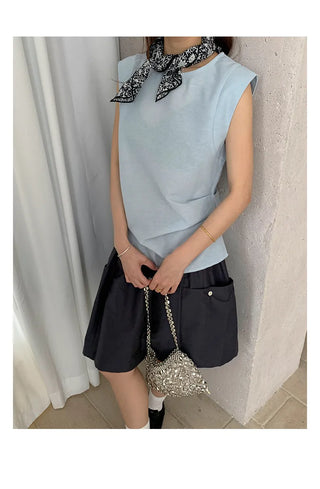 sleeveless peplum top