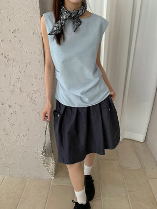 sleeveless peplum top