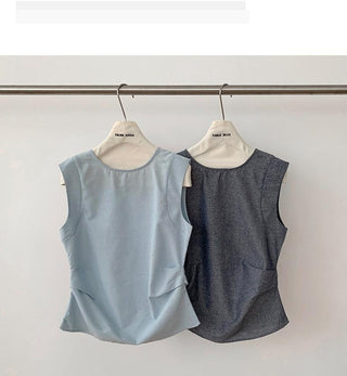 sleeveless peplum top