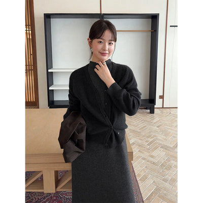 V-neck cardigan