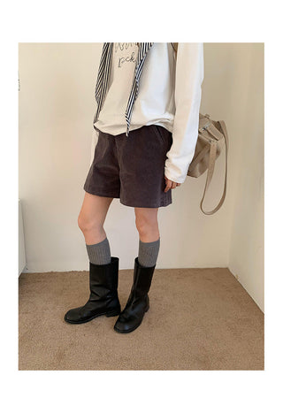 corduroy wide shorts