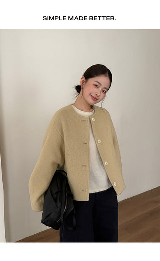 single-breasted wool coat