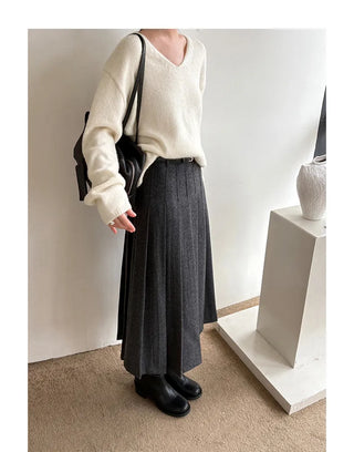 wool pleated skirt