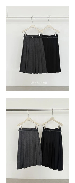 wool pleated skirt