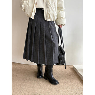 wool pleated skirt