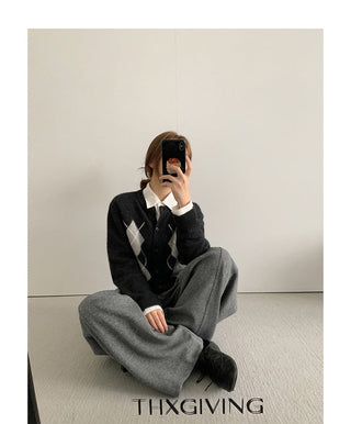 diamond knit cardigan