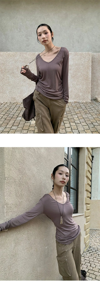 V-neck long tee