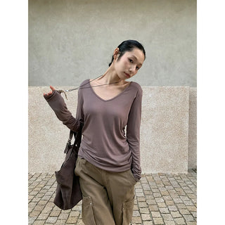 V-neck long tee
