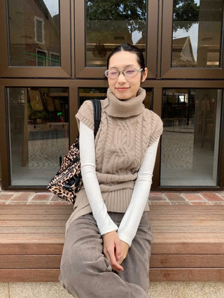 turtleneck knit vest