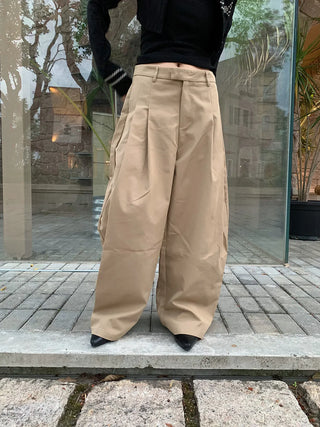 pleated wide pants