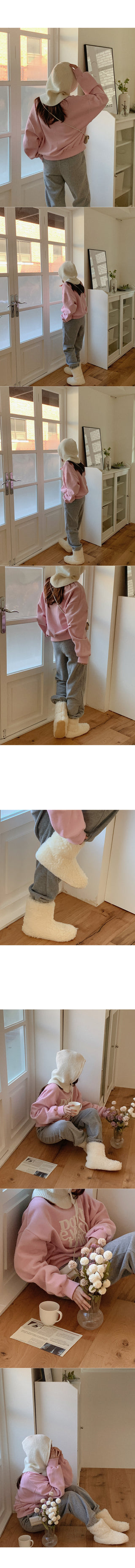 Powdy brushed fleece sweatshirt