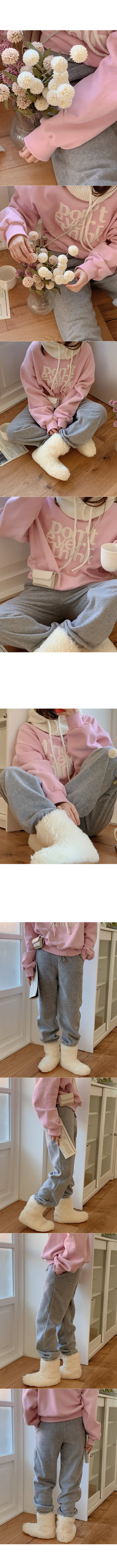 Powdy brushed fleece sweatshirt