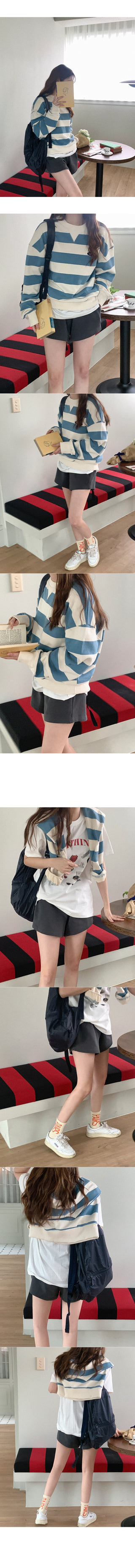Striped sweatshirt top