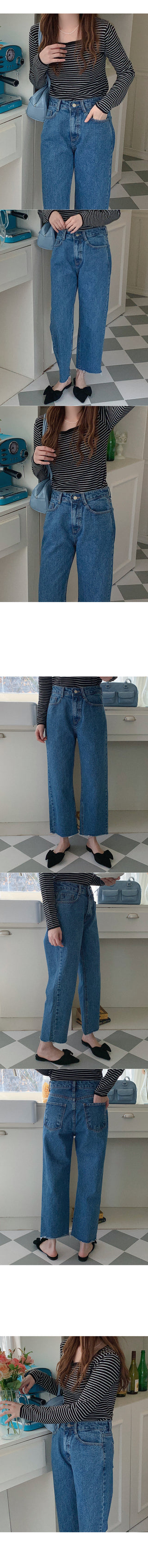 Square neck knit top