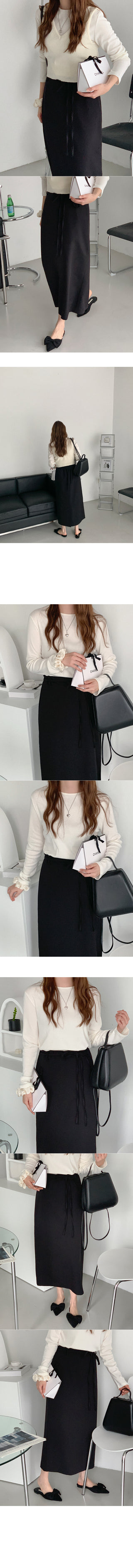 V-neck knit vest