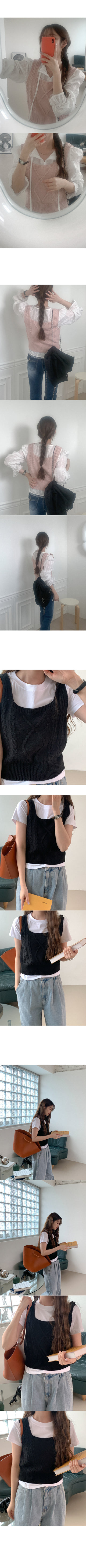 Colored knit bustier