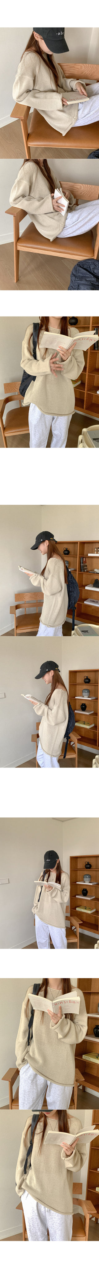 Boat neck loose fit knit