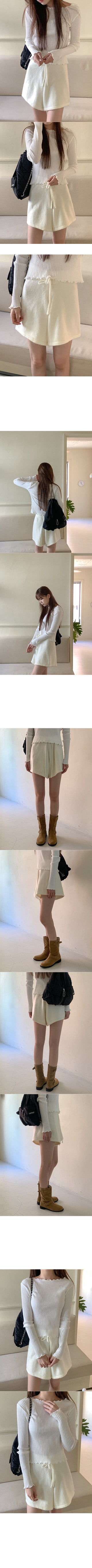 Rib-Wave Long-Sleeve T-Shirt