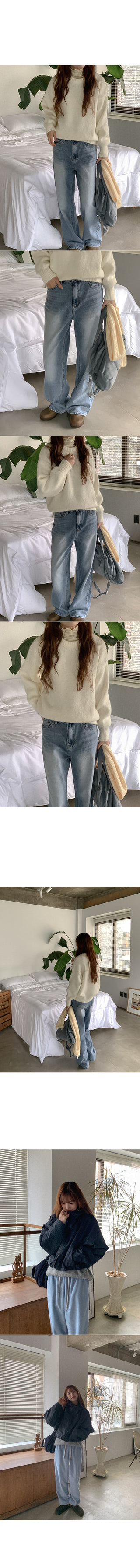 Basic Round Knit