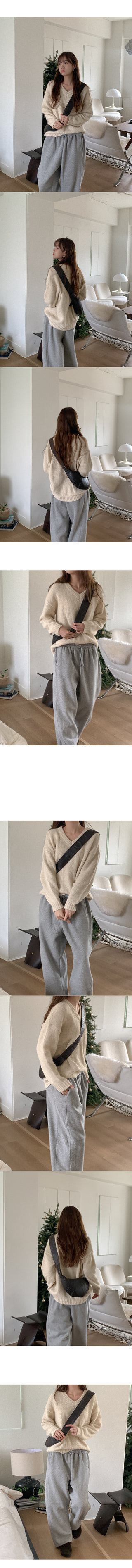 Wool Natural V-Neck Knit