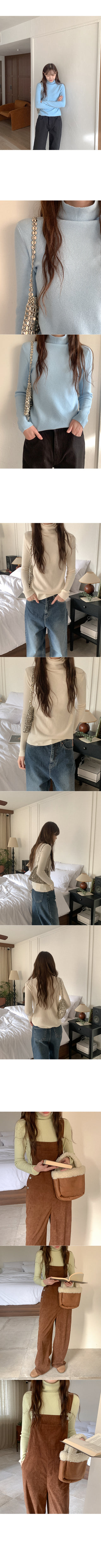 Turtleneck knit