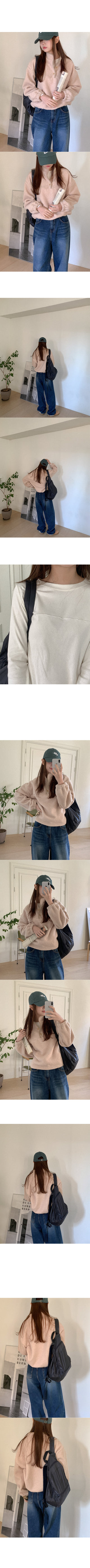 Brushed fleece dumble button sweatshirt