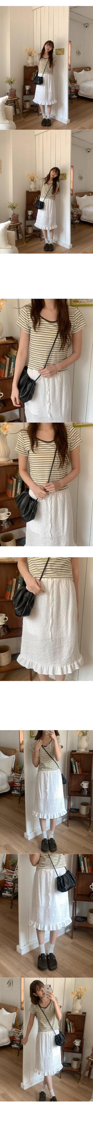 Striped U-neck short-sleeved T-shirt