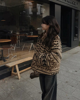 Down jacket x fleece reversible high-neck jacket