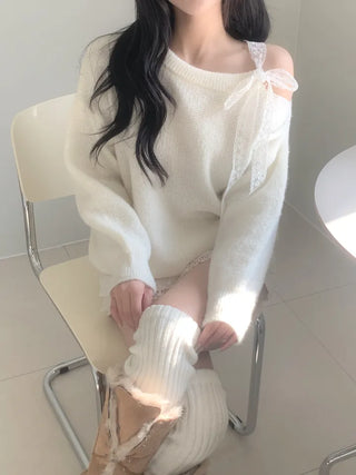 Lace shoulder strap loose fit knit