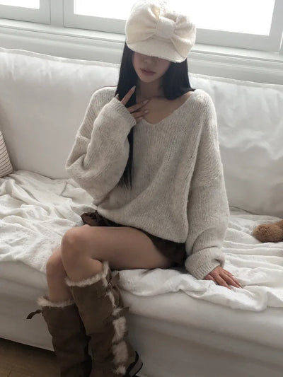 Haute loose V-neck knit