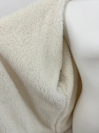 Rivet knit fur hooded zip-up