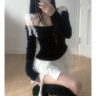 Hesty Lace Layered Long Sleeve T-shirt