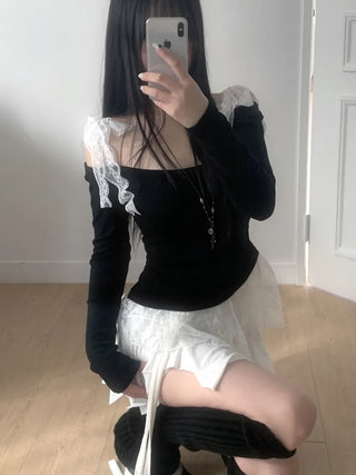 Hesty Lace Layered Long Sleeve T-shirt