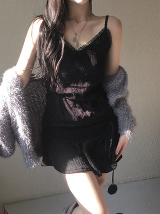Lace Strap Velvet Long Sleeveless