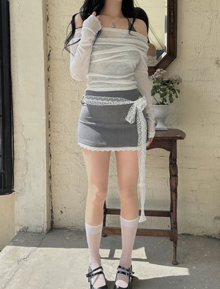 Sheer shirring back ribbon off-shoulder long-sleeved T-shirt