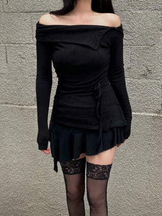 Golji Strap Team Shirring Off-Shoulder Tee