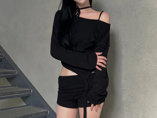 Garter long strap uneven long sleeve T-shirt