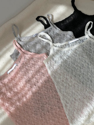 Romantic see-through lace sleeveless