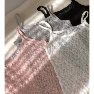 Romantic see-through lace sleeveless