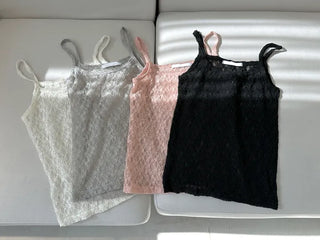 Romantic see-through lace sleeveless