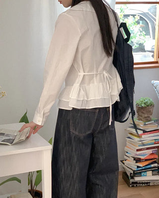 Ribbon collar blouse