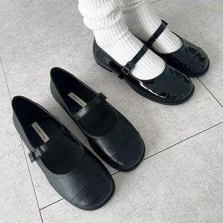 Summi Round Shape Mary Jane Buckle Loafer Flat (1CM)