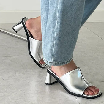 Square Obey mid-line cutout pumps sandal heel mules (6cm)