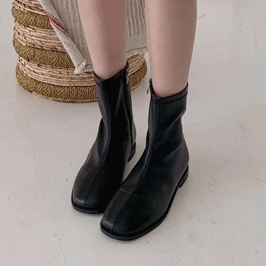 Roani Square Ankle Boots (1.5cm)