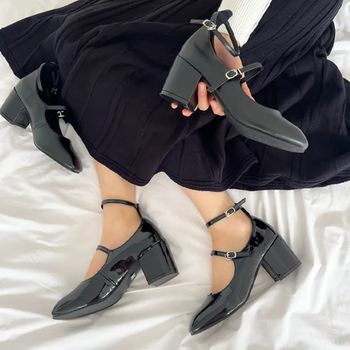 Two Buckle Mary Jane Black Enamel Matte Mary Jane Heel Pumps (6CM)