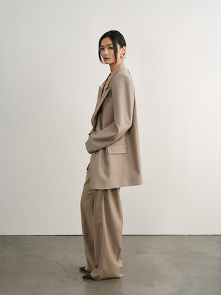 [UNAWARES] Old Money Merino Wool Collar Padded Shoulder Suit