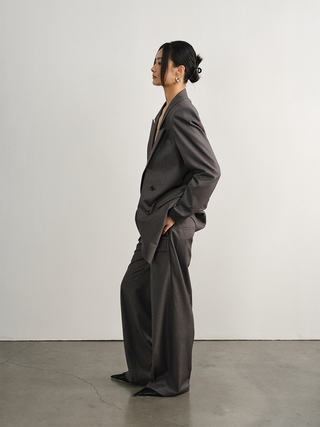 [UNAWARES] Old Money Merino Wool Collar Padded Shoulder Suit